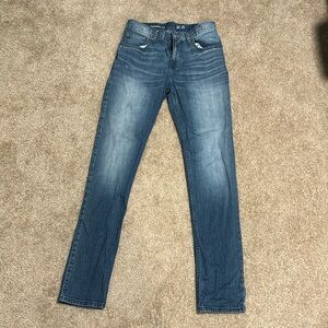 Tapered Jeans